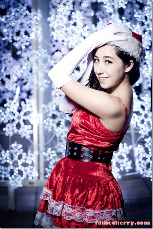 IMG 6987 thumb Christmas Shoot : Mischievous Santarina ~ Calista Leah Liew
