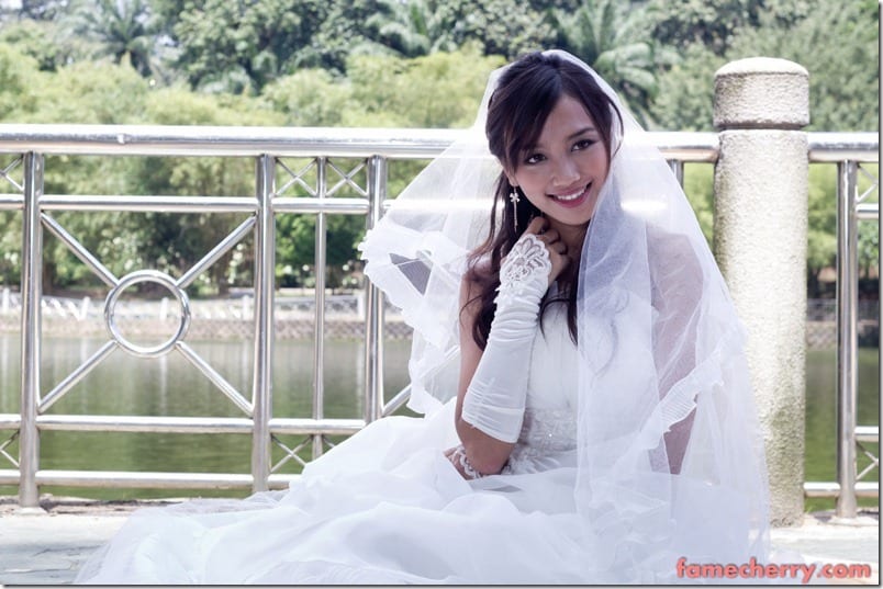 IMG 5562 thumb Happily Ever After : Lovely Bride : Christine Ng