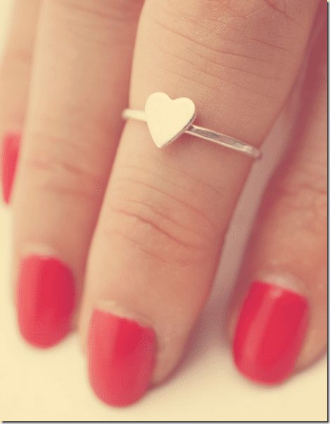 heart-knuckle-ring