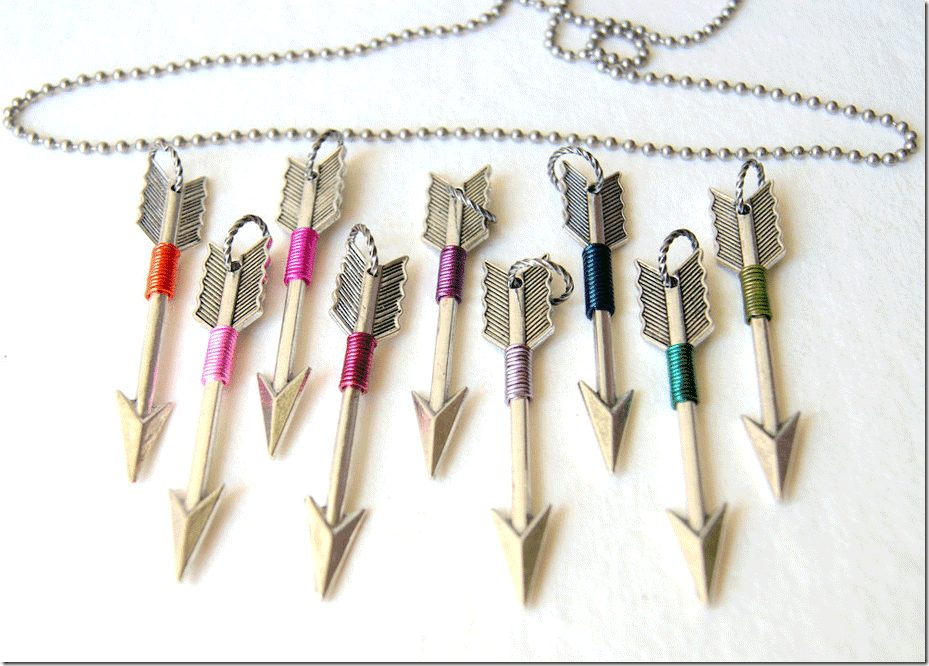 silver-arrow-necklace