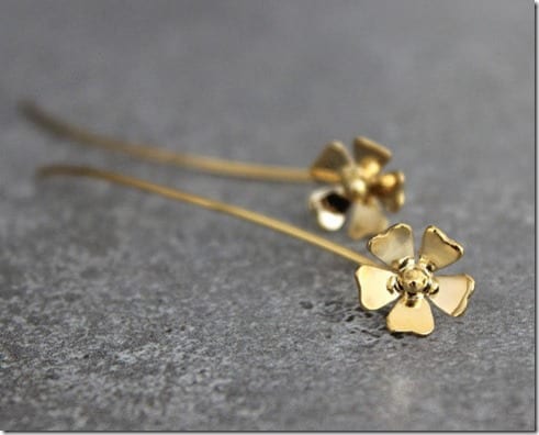 gold-flower-long-stem-earrings