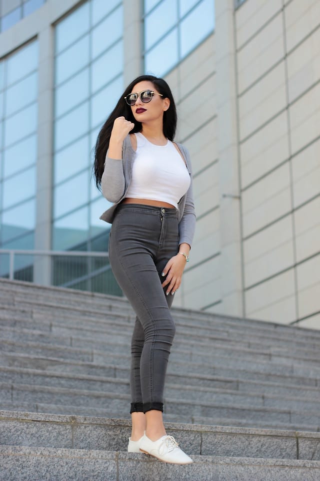 Grey And White Outfit Fashion Inspiration