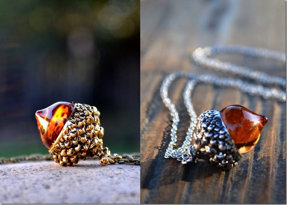 antique-amber-acorn-necklace