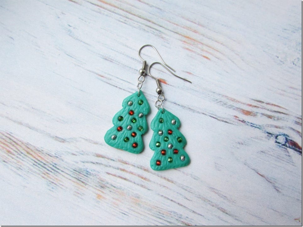 7 Festive Christmas Tree Earrings To Put On Your Party Ear Lobes