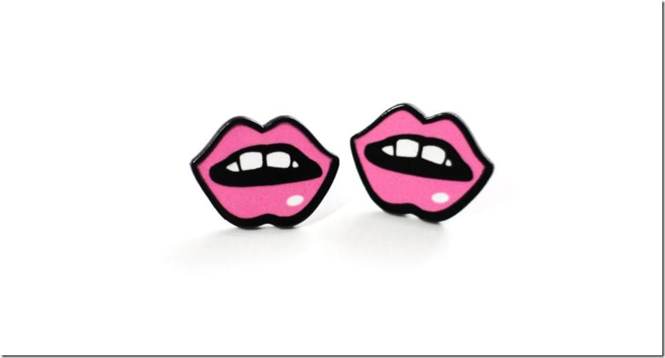 rockabilly-pink-lips-earrings