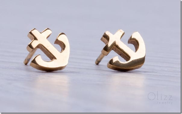 love-anchor-stud-earrings