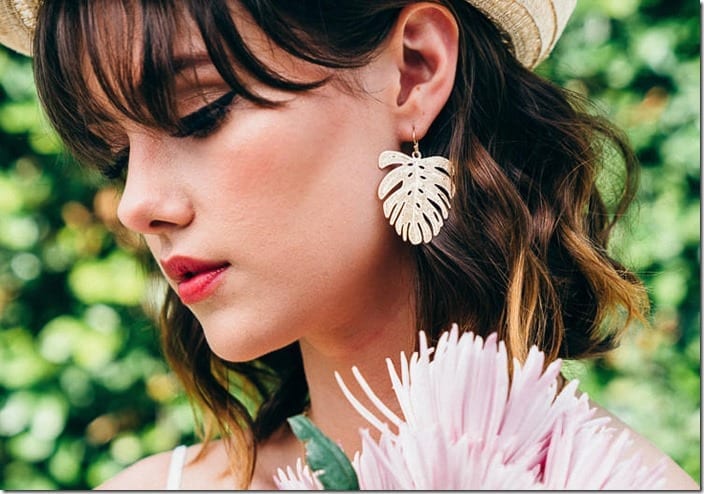 gold-palm-tree-leaf-earrings