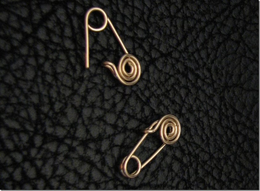 tiny-swirl-safety-pin-earrings