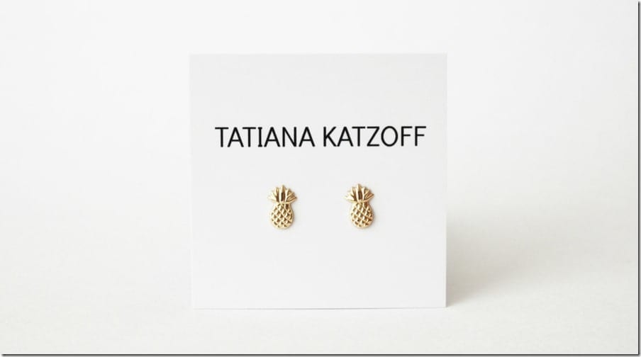 dainty-pineapple-stud-earrings