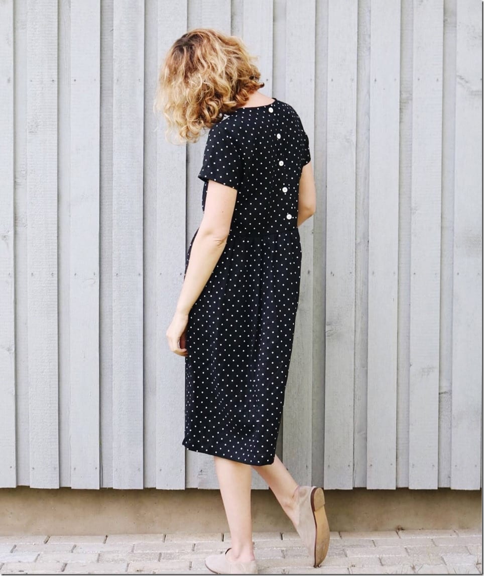 short-sleeve-polka-dot-midi-dress