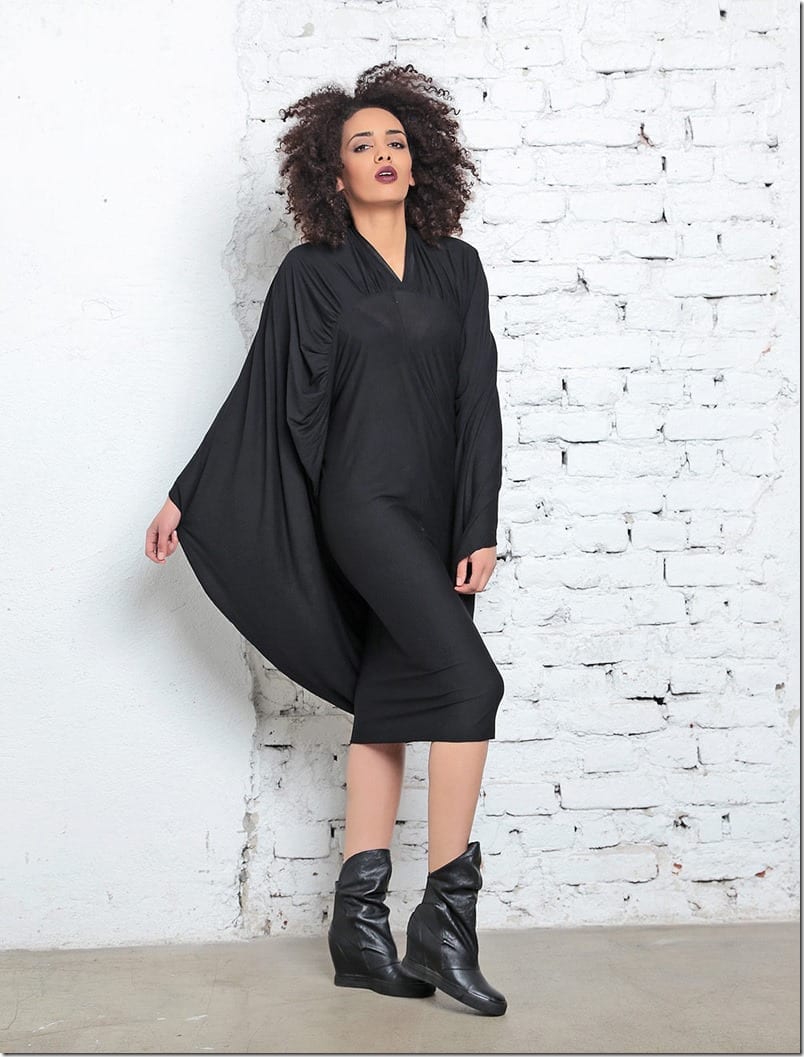 vampy-batwing-black-midi-dress