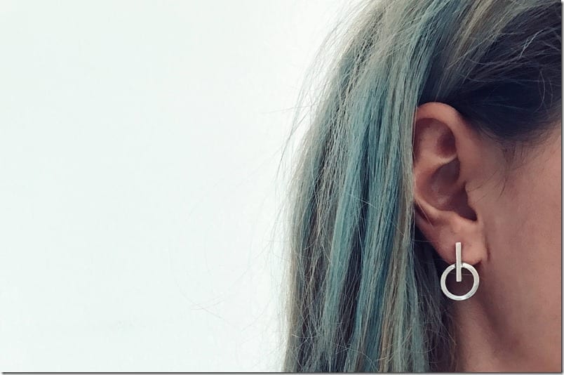 vertical-bar-stud-circle-hoop-earrings