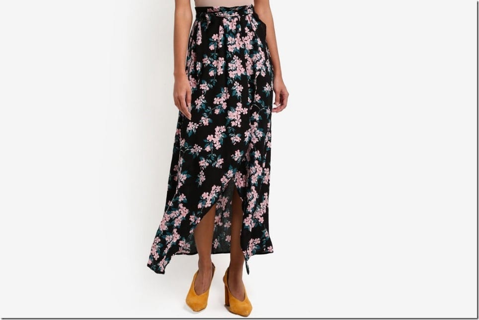 The Floral Maxi Wrap Skirt For Your Tropical OOTD