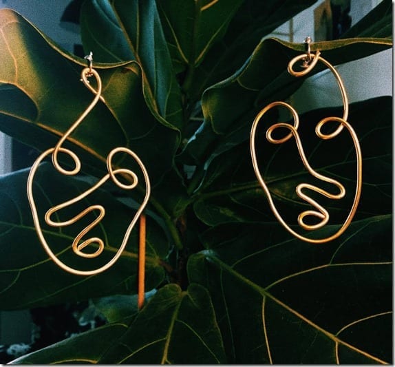 statement-wire-face-earrings