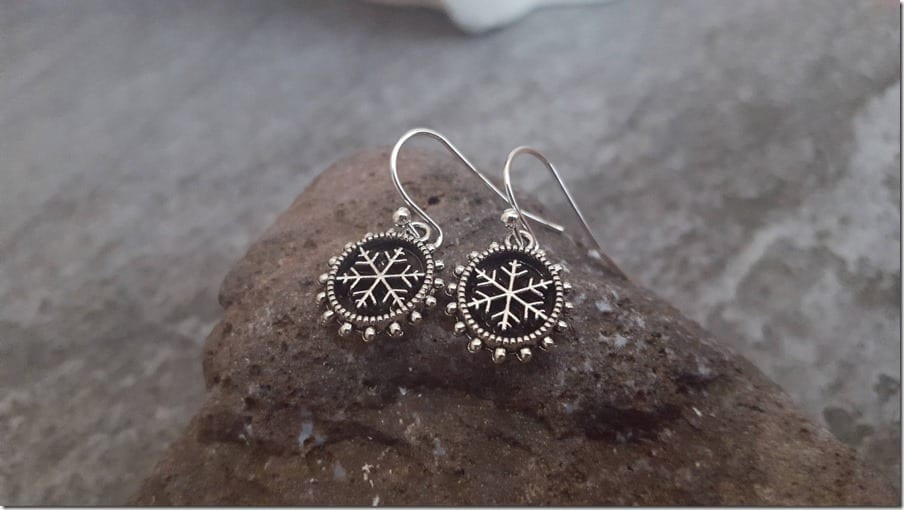 antique-silver-snowflake-earrings