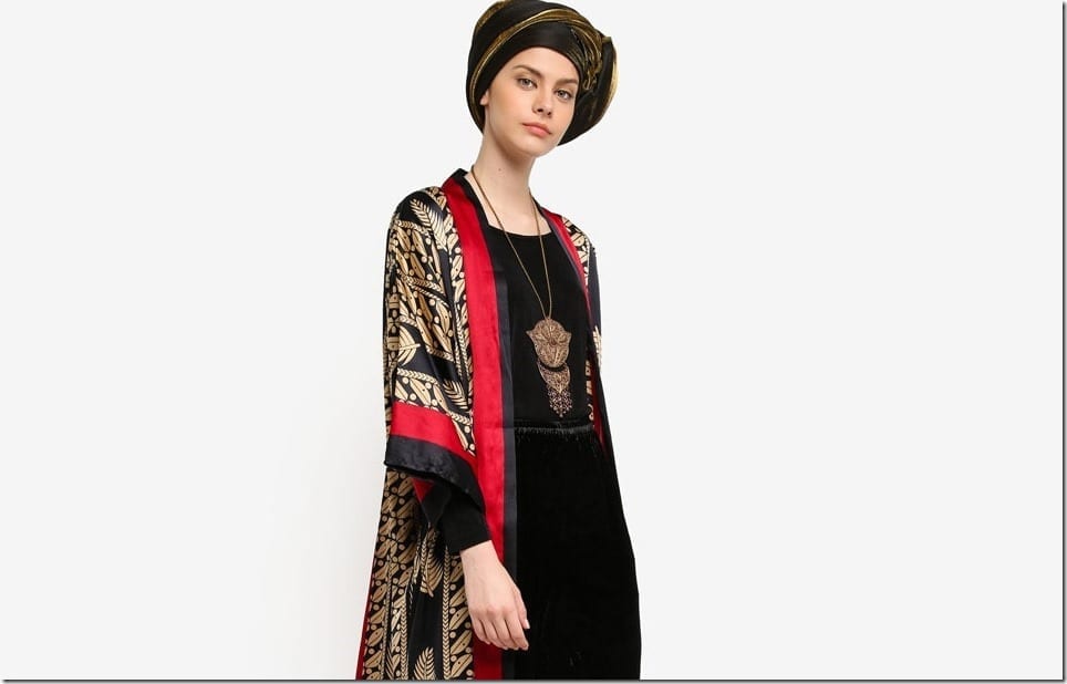 The Patterned Longline Cardigan Style