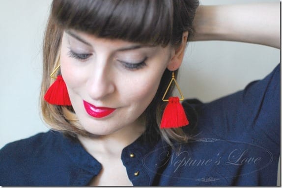 triangle-red-tassel-dangle-earrings