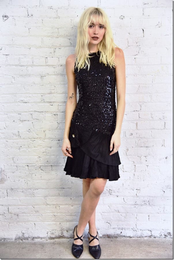 vintage-fitted-sleeveless-black-sequin-dress