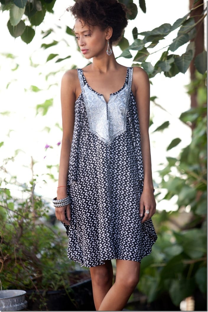 cut-out-shoulder-loose-patterned-kaftan-dress