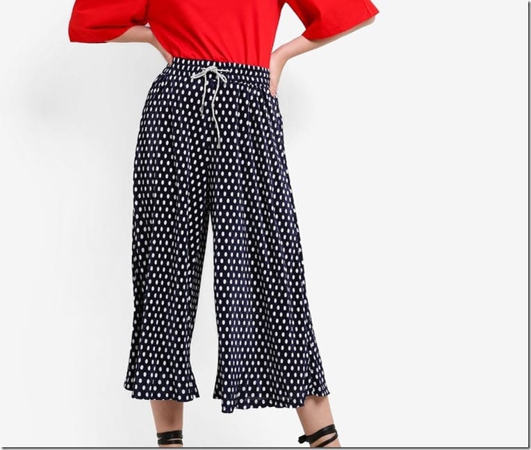 navy-polka-dot-flowy-culottes