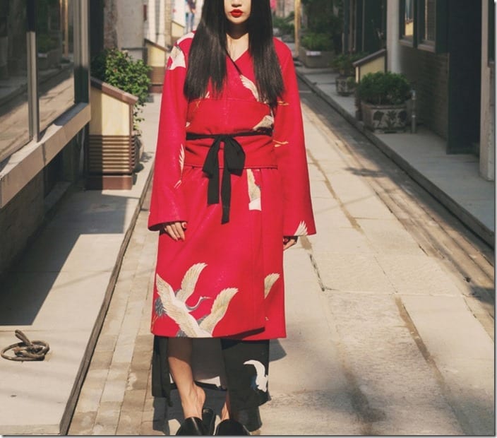 statement-red-crane-wide-sash-coat