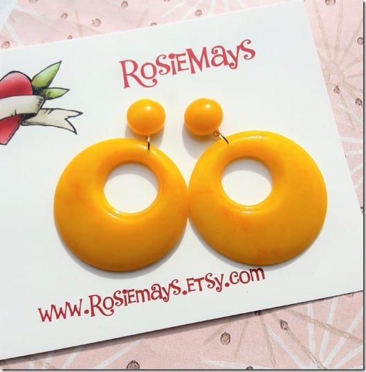 yellow-50s-style-hoop-earrings