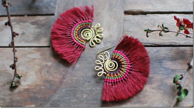 red-boho-macrame-fan-earrings