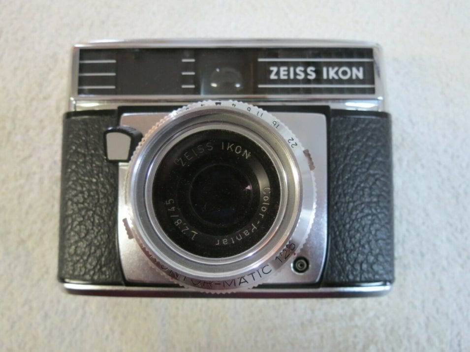 ZEISS IKON CONTESSAMAT CAMERA With COLORPANTAR 2.8 45mm LENS