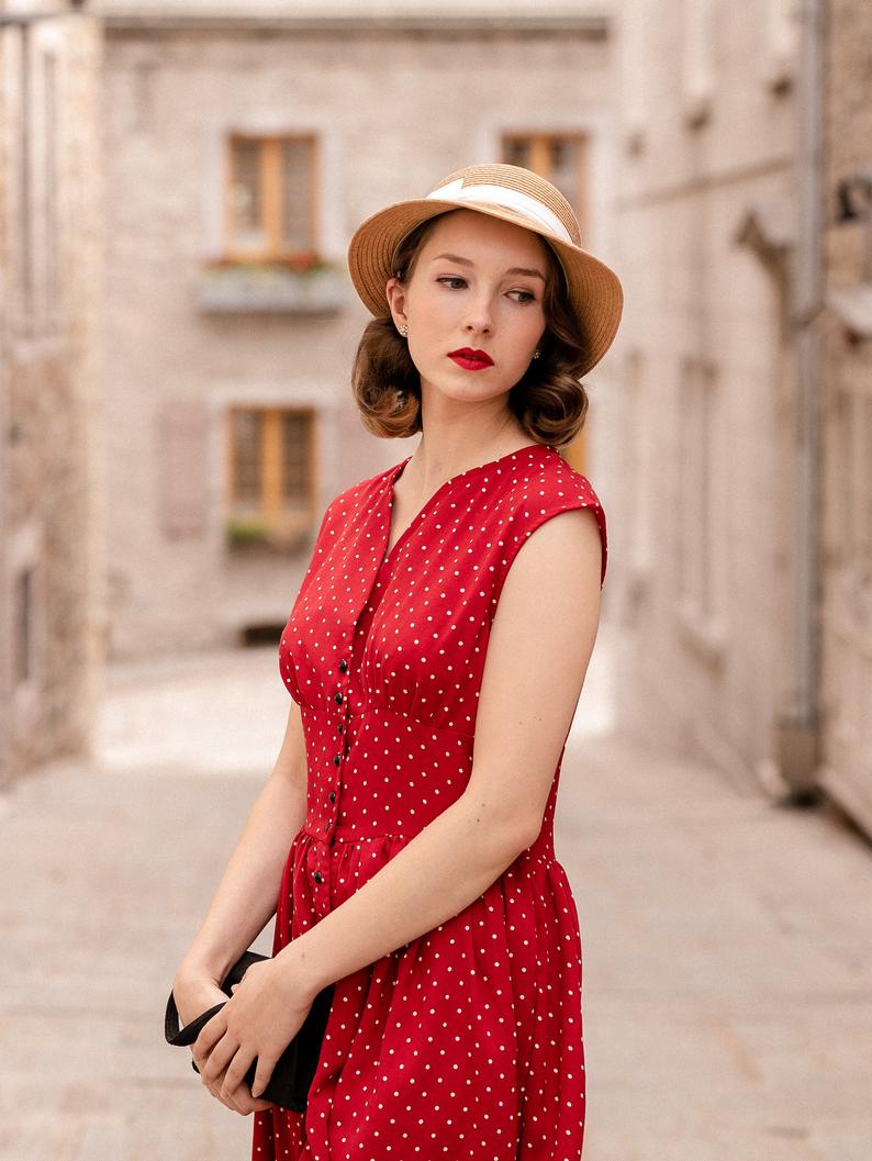 Vintage style hotsell red dress