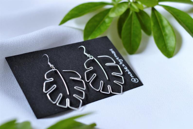 5 Wire Earrings Styles That Use Negative Space Design Appeal