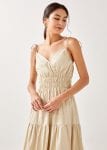 How To Wear Smocked Style Details With Confidence?