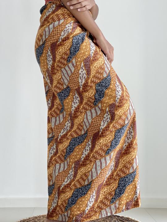 Earthy Cotton Batik Sarong