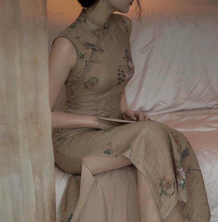 Sleeveless Midi Cheongsam Dress