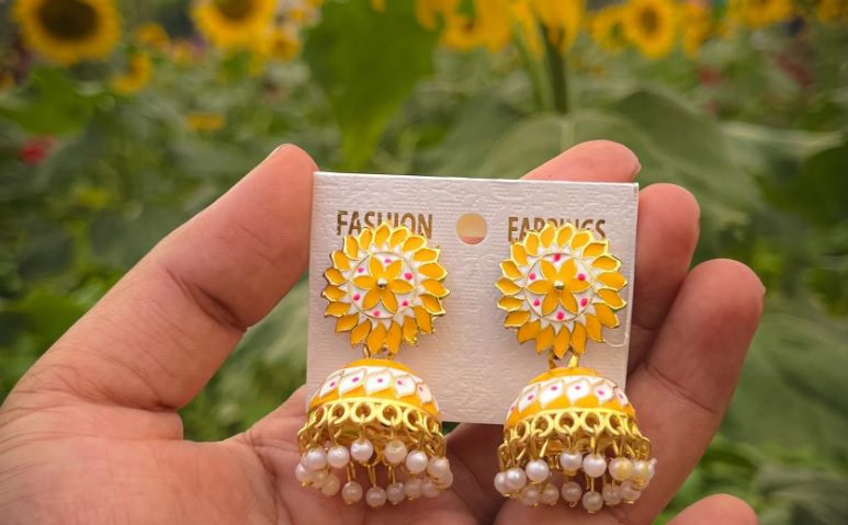 sunflower jhumka style earrings // maluscollections