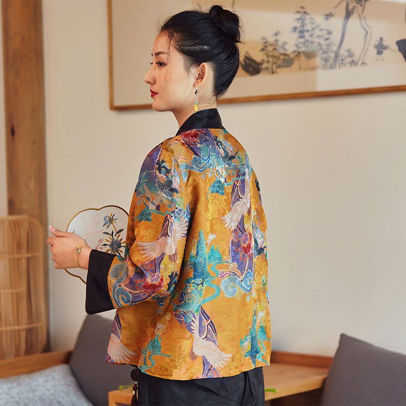 chinese silk jacket with tassel accent // Doveyaf