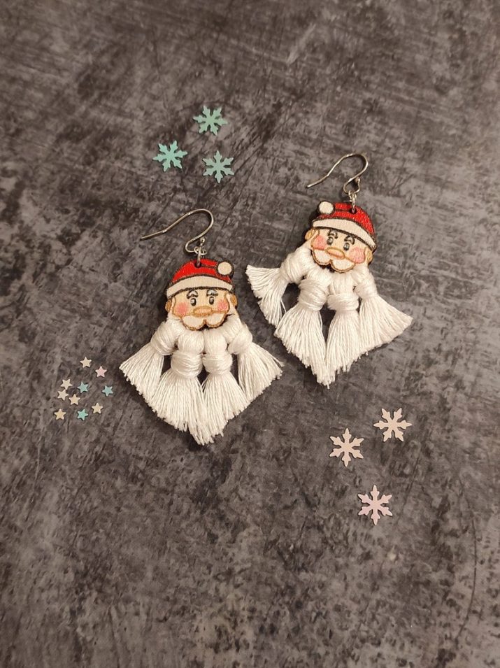 10 Christmas Earrings For A Festive Ear Game