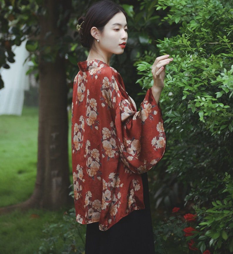 floral qipao kimono jacket // Doveyaf