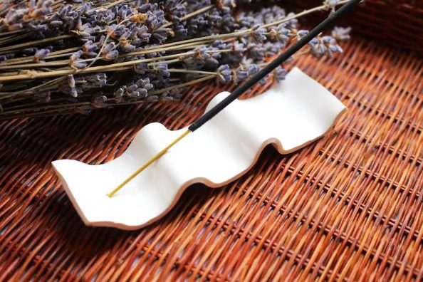wavy incense stick holder // Wallhangingdecors