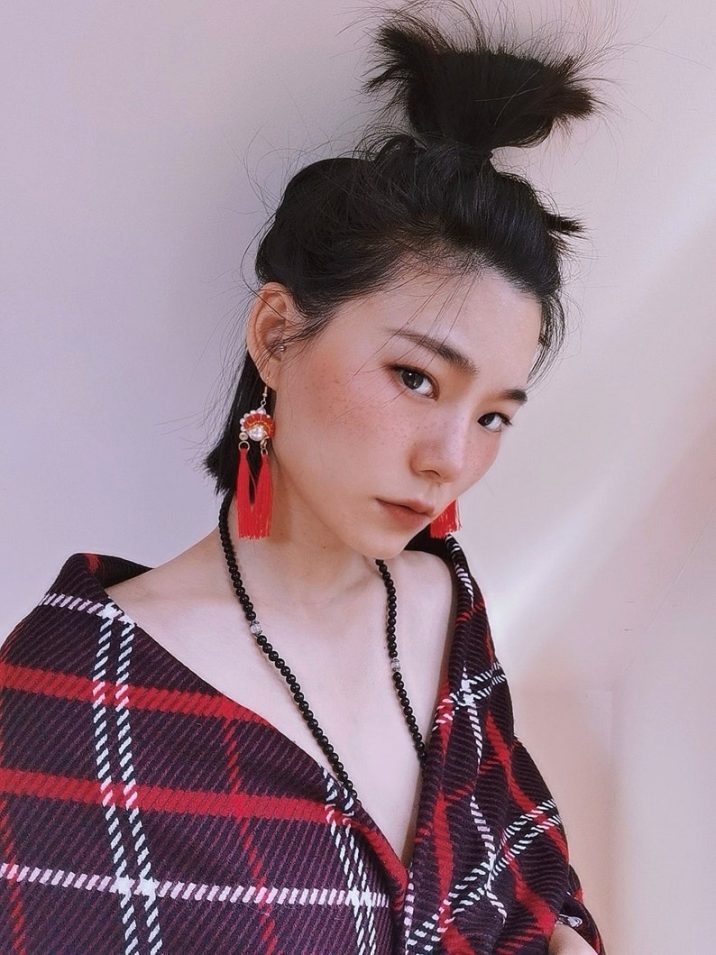 traditional chinese style tassel earrings // JanesHandmadeStore