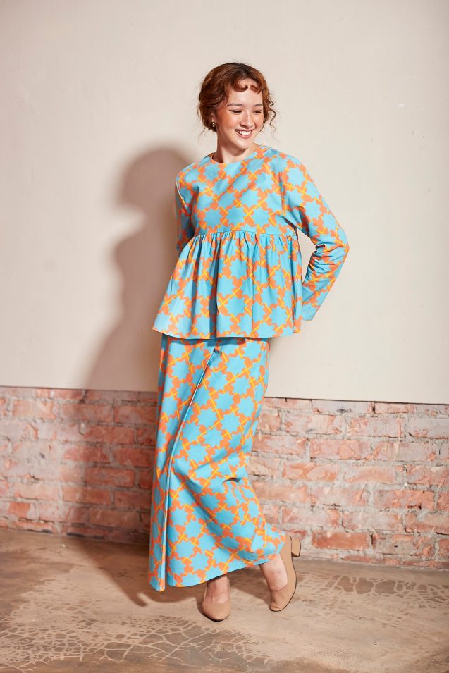 patterned ruffle hem blouse mix and match