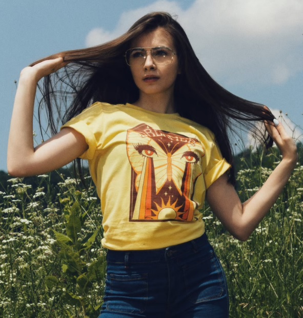 70s retro butterfly graphic tee