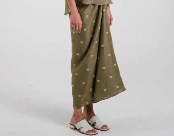 chic linen chiller knot skirt