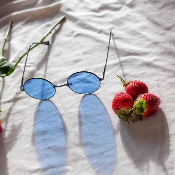 baby blue tint round frame sunglasses // SugarAndStyleLondon
