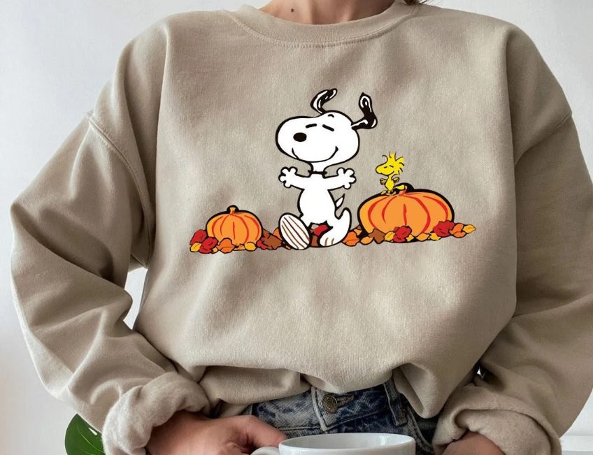 retro snoopy halloween sweater // SmokinNow