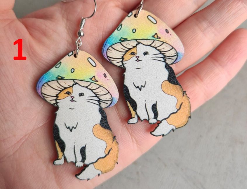 kawaii cat mushroom earrings // TayJewelryArt