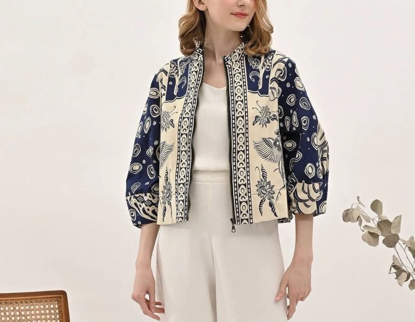 Batik Bomber Jacket For A Casual Chic Raya 2023