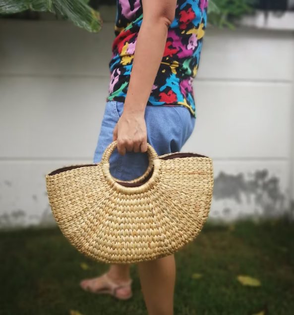 woven hyacinth straw bag // wovenstyle