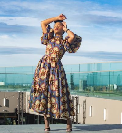 african print midi dress with puff sleeves // Heritageclothings