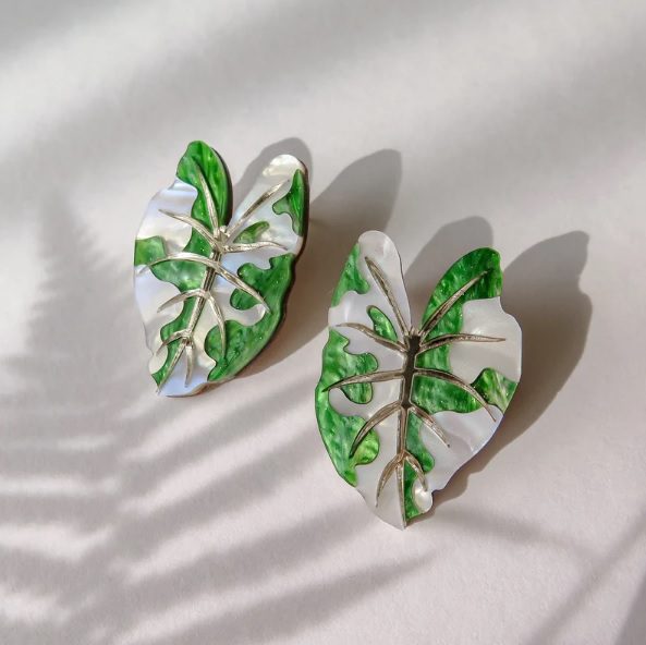 white + green acrylic monstera leaf earrings // SINAhandmade