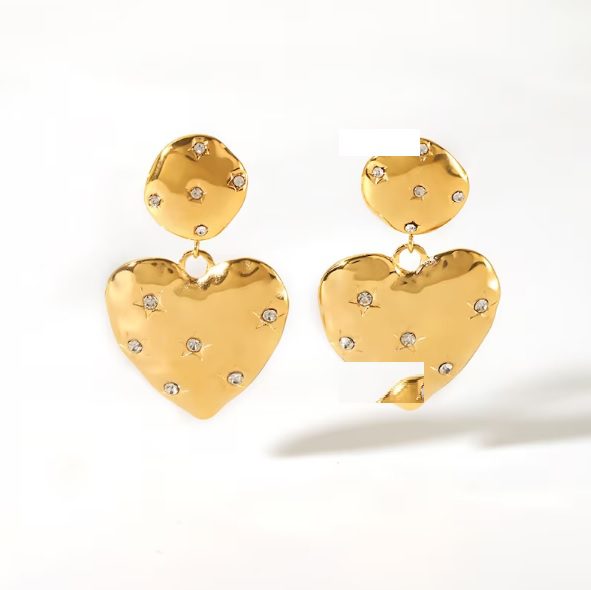 18k gold heart drop earrings // AuroraMinimalistCo